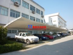 膜結(jié)構(gòu)停車棚的利潤是怎樣的？如何讓做膜結(jié)構(gòu)車棚的顧客利益最大化？