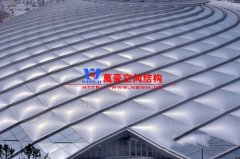 影響張拉膜結(jié)構(gòu)工程價格因素有哪些?張拉膜工程報價價格跟哪些有關(guān)？