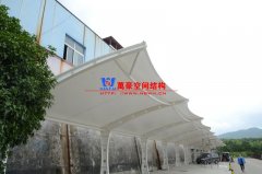 膜結(jié)構(gòu)車棚表面為什么會(huì)有污垢？解決方法是什么？
